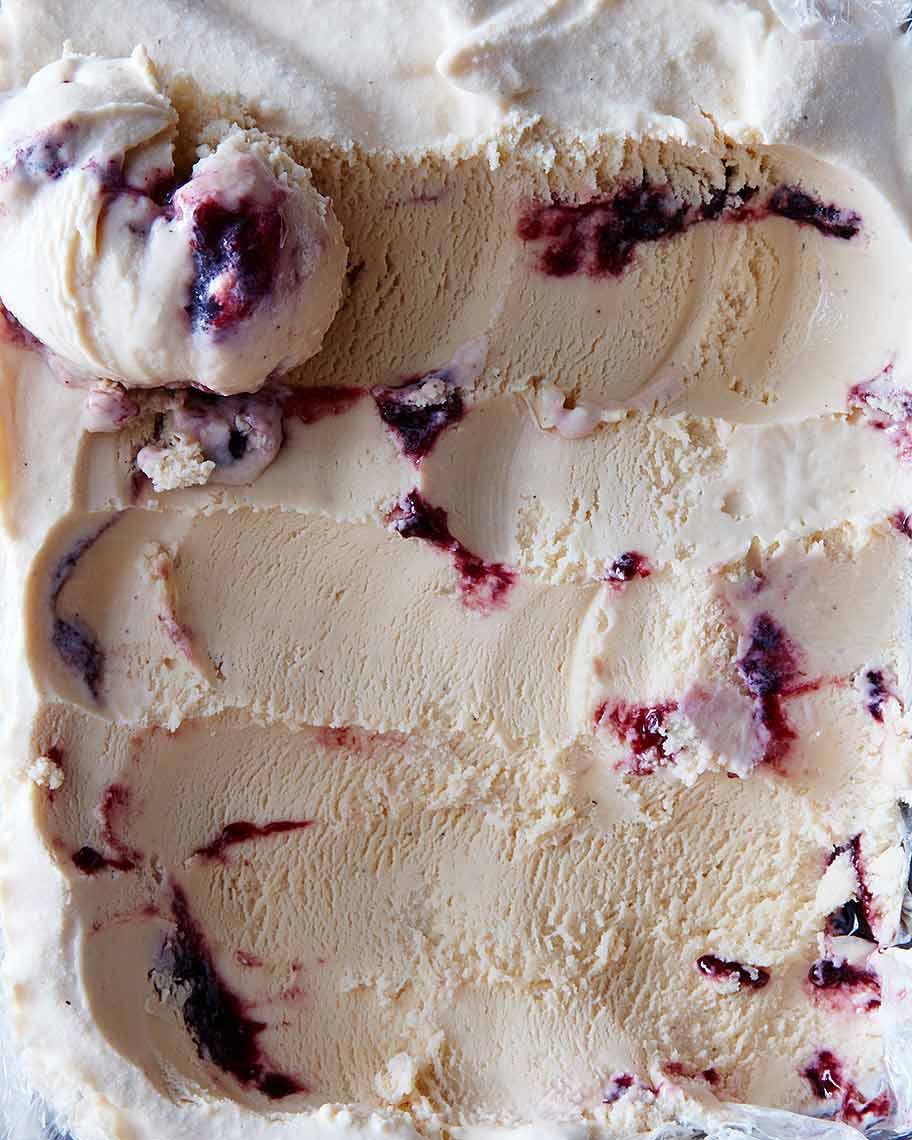 2016-0304_early-grey-ice-cream-with-blackberry-swirl_james-ransom-067