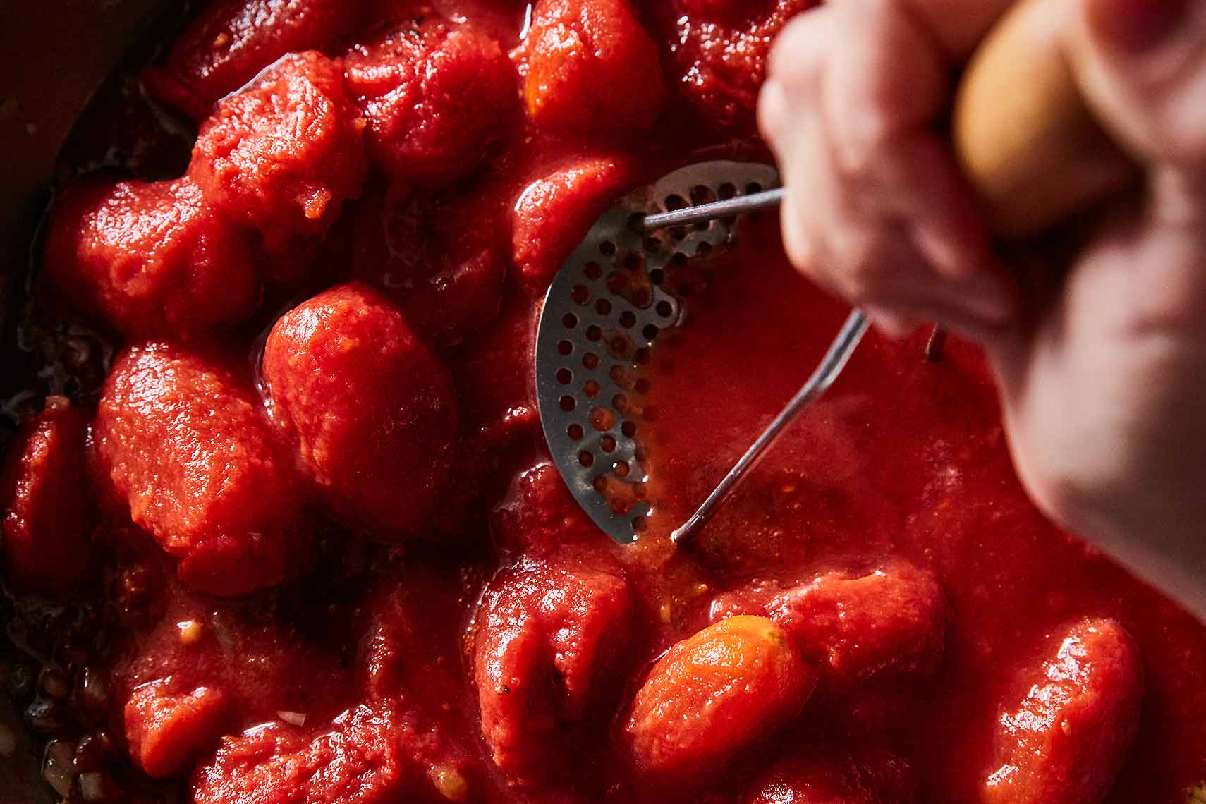 smashing tomatoes