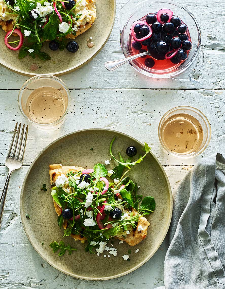 2018-0615_chicken-with-arugula-and-blueberries_web_james-ransom-1509